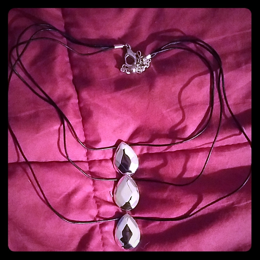 Chico's Blk 3 Lthr Chain & Silv Necklace NWOT